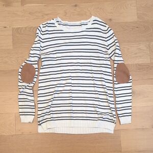 Zara White and Black Striped Sweater